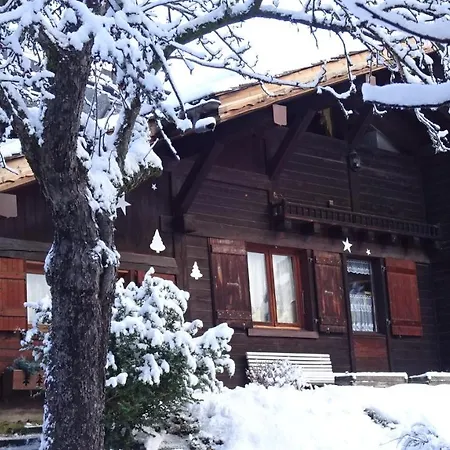 Des Glaciers シャレー *